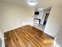 リアンジュB 202 2階ワンルームのリビング/ダイニング