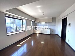 ハイロイヤル鳥栖 302 3階1LDKのリビング/ダイニング