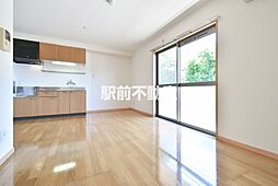 ユーミー姫方 202 2階1LDKのリビング/ダイニング