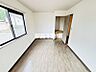 収納：各部屋に収納有
