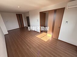 サニープレイス 206 2階2LDKのリビング/ダイニング