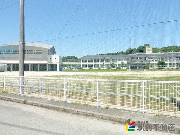 画像7:見崎中学校 