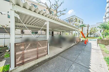 きちんと整頓された自転車置き場。管理状態の良さがうかがえます。※空き状況に関しては担当者までご確認ください。