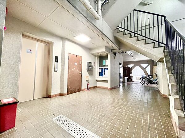 エントランスを拡大表示