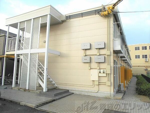 レオパレスグランドゥール 211｜大阪府茨木市学園南町(賃貸アパート1K・2階・22.70㎡)の写真 その1