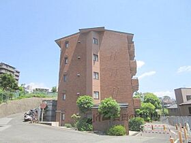 清涼ハイツ 303 ｜ 大阪府吹田市山田東１丁目34-1（賃貸マンション3LDK・3階・67.01㎡） その1