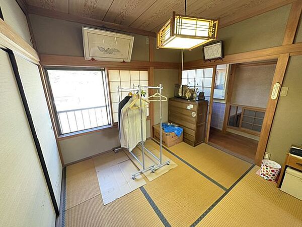 洋室を拡大表示