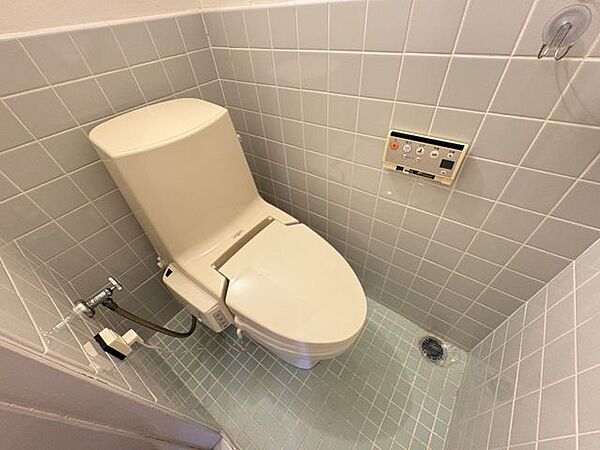 トイレを拡大表示