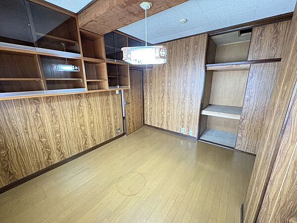 洋室を拡大表示