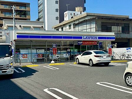 ローソン岡山東島田町一丁目店 徒歩2分。 130m