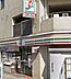 周辺：セブンイレブン 神山店（214m）