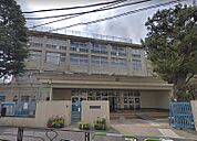 文京区立関口台町小学校（507m）