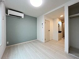 バーミープレイス調布II 104 1階ワンルームのリビング/ダイニング