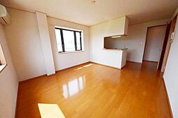 アムールシャンテ是政 303 3階2LDKのリビング/ダイニング