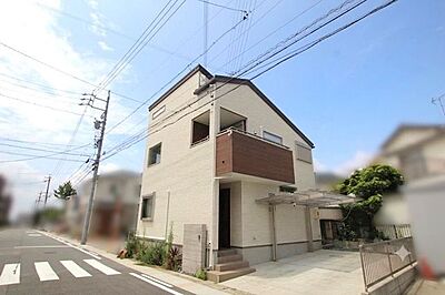 外観:*外観写真* 外観:*外観写真*