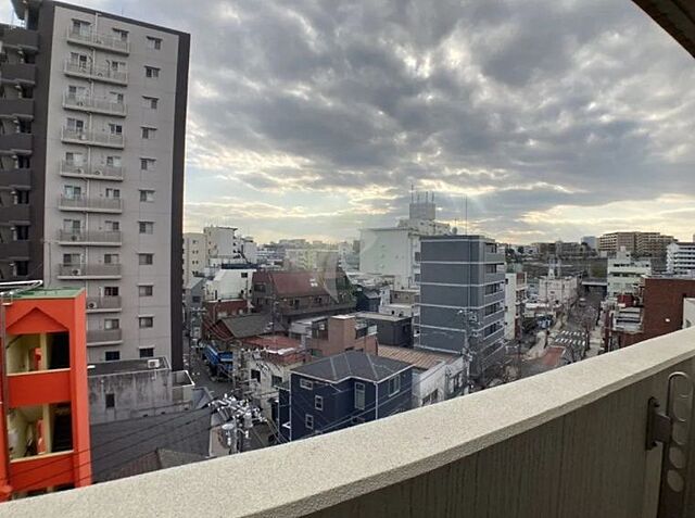 バルコニー