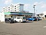 周辺：ファミリーマート茶売町店 723m