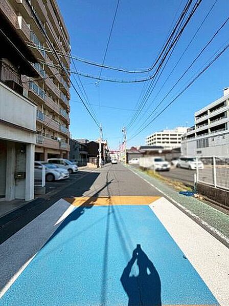 【最寄り駅まで徒歩5分圏内】ホワイトキャッスル若松駅前♪若松中央小・若松中学校♪システムキッチン♪