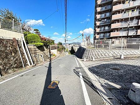【小学校まで徒歩10分圏内】エクレール若葉台♪永犬丸小・中学校♪閑静な住宅街♪オートロック♪