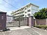周辺：小石小学校 984m