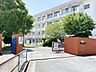 周辺：折尾東小学校 519m
