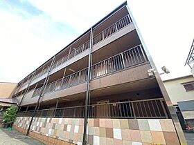 Estudio豊中  ｜ 大阪府豊中市服部西町１丁目（賃貸マンション1K・3階・22.40㎡） その1