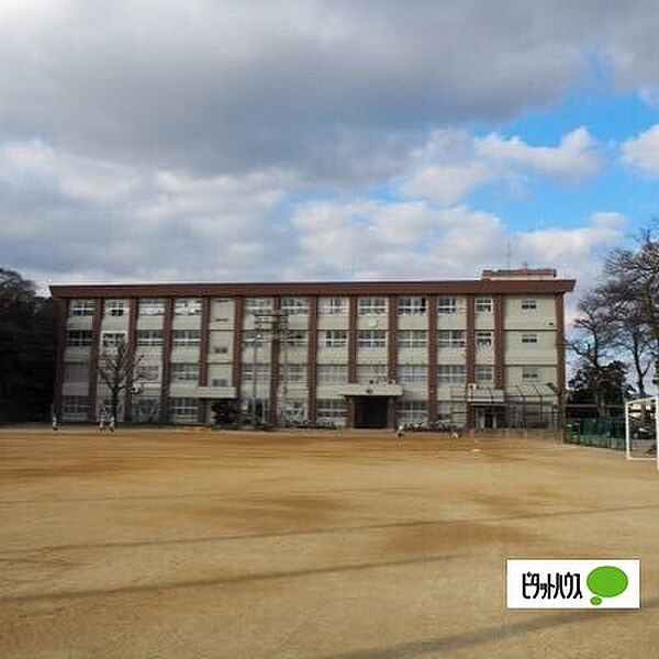 画像9:中学校「和歌山市立日進中学校まで1268m」