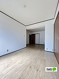 ひらたパークハイツ 203 2階2LDKのリビング/ダイニング