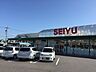 周辺：西友味岡店【生鮮食品から日用品まで揃う西友味岡店。24時間営業でいつでも買い物でき、豊富な品揃えと手頃な価格で家族の暮らしに寄り添う地域密着のスーパーマーケットです。】 2100m