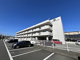 ロイヤルアネックス土居田 306 号室 ｜ 愛媛県松山市土居田町（賃貸マンション3LDK・3階・63.00㎡） その1