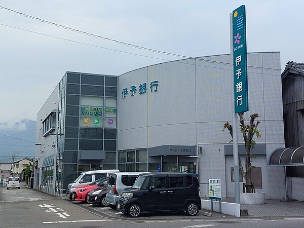 画像15:伊予銀行 北条支店