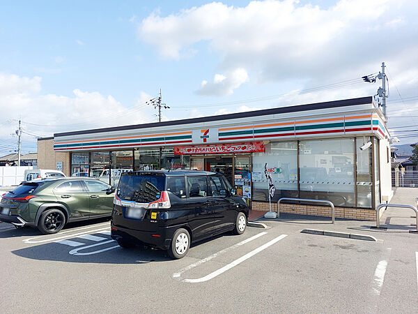画像28:セブン-イレブン 松前町浜店