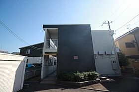 レオパレス医学部前 107 号室 ｜ 愛媛県東温市志津川（賃貸アパート1K・1階・23.18㎡） その1