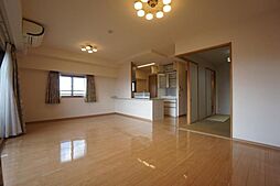 クレアホームズ松山三番町 1201 号室 12階3LDKのリビング/ダイニング