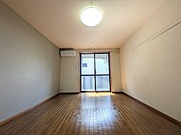 ロイヤルハイツ・IYO 206 号室 2階1Kのリビング/ダイニング