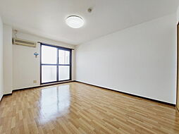 フィネスエンゼル 306 号室 3階1Kのリビング/ダイニング