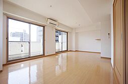 ルナ・マーレ椿 201 号室