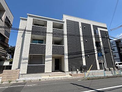 外観:外観写真(昼) 外観:外観写真(昼)