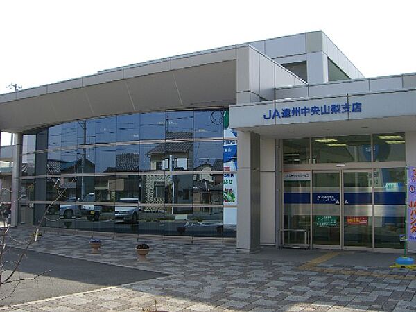 JA遠州中央山梨支店（972m）