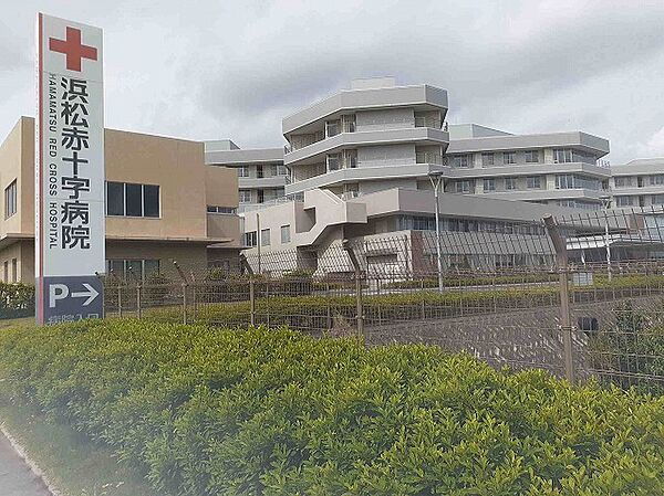 画像19:浜松赤十字病院まで700m