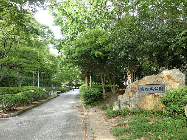 画像21:浜松城公園（279m）
