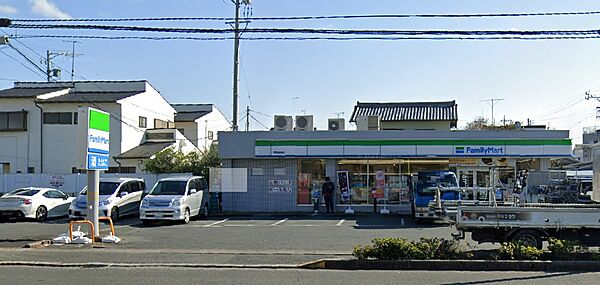 画像20:ファミリーマート 浜松蜆塚店（581m）