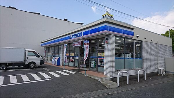 周辺：ローソン 掛川塩町店（593m）