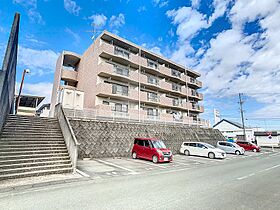 アイ・メゾン  ｜ 静岡県湖西市新居町中之郷（賃貸マンション1LDK・2階・55.41㎡） その1