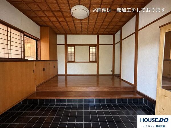 玄関を拡大表示