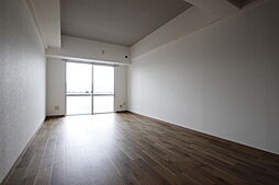 プラスパー東雲 4階ワンルームのリビング/ダイニング