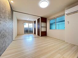 ミルフォード白島 1階1LDKのリビング/ダイニング