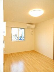 ルナ　クレセント 1階ワンルームのリビング/ダイニング