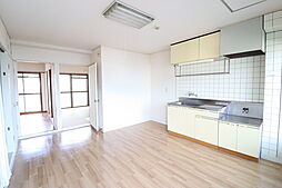 コーポ伊藤 3階2DKのリビング/ダイニング