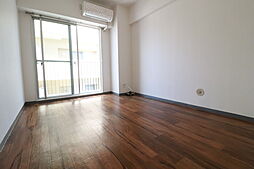 レジデンス十日市 7階ワンルームのリビング/ダイニング